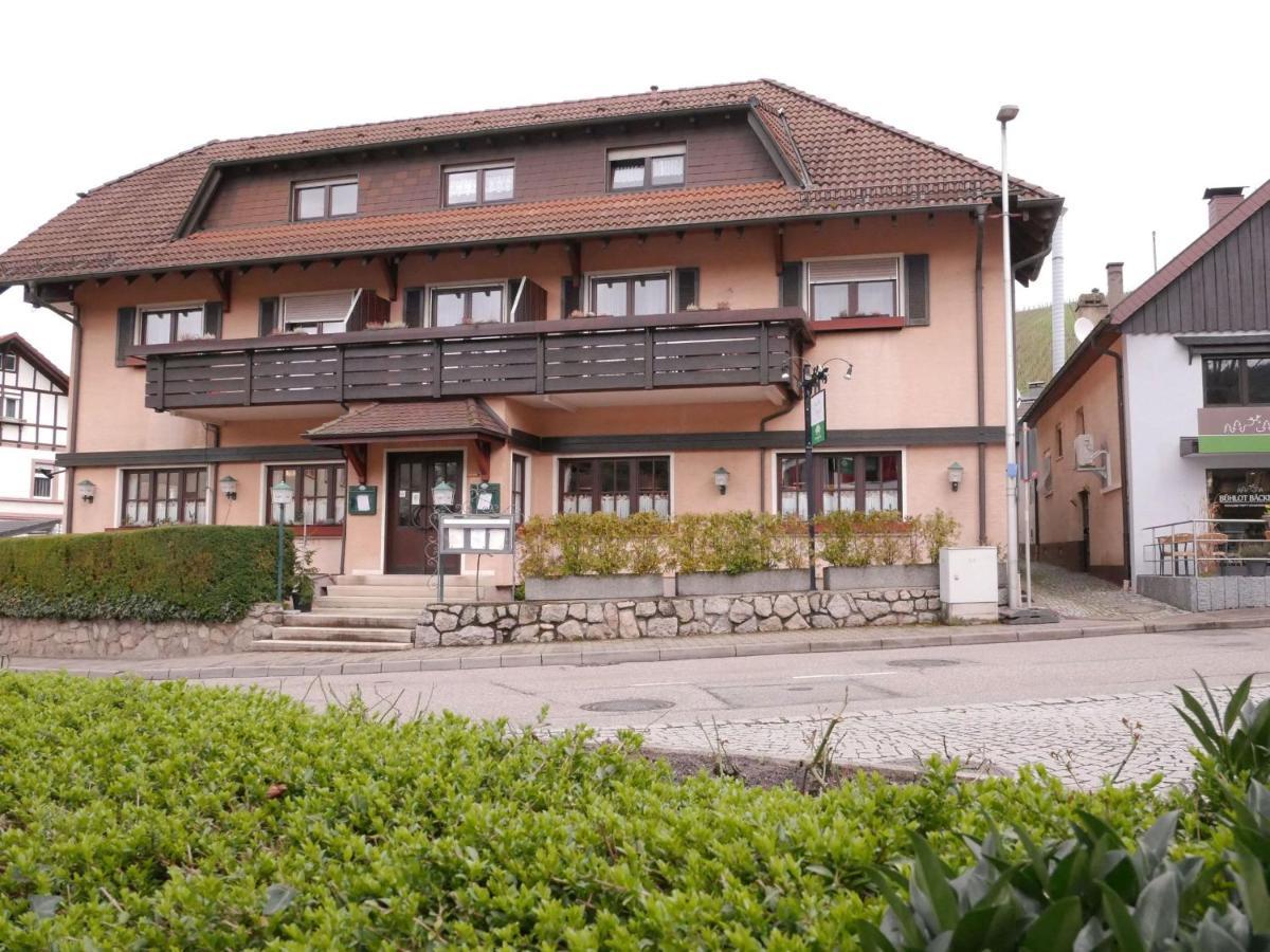 ホテル Gasthaus Engel Bühlertal エクステリア 写真