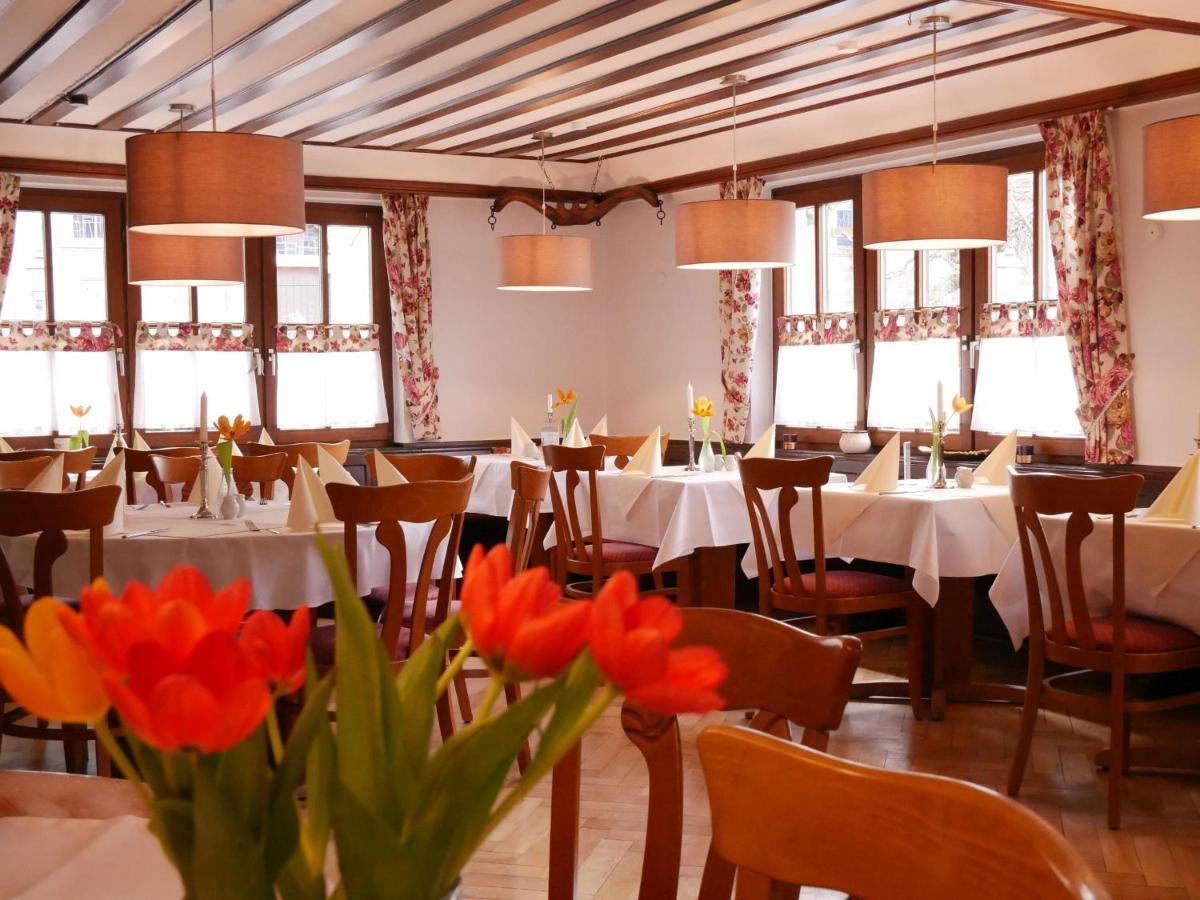 ホテル Gasthaus Engel Bühlertal エクステリア 写真